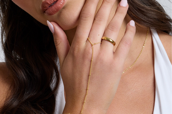 Bundle up! 5 Jewelry Bundles to Gift This Holiday Season