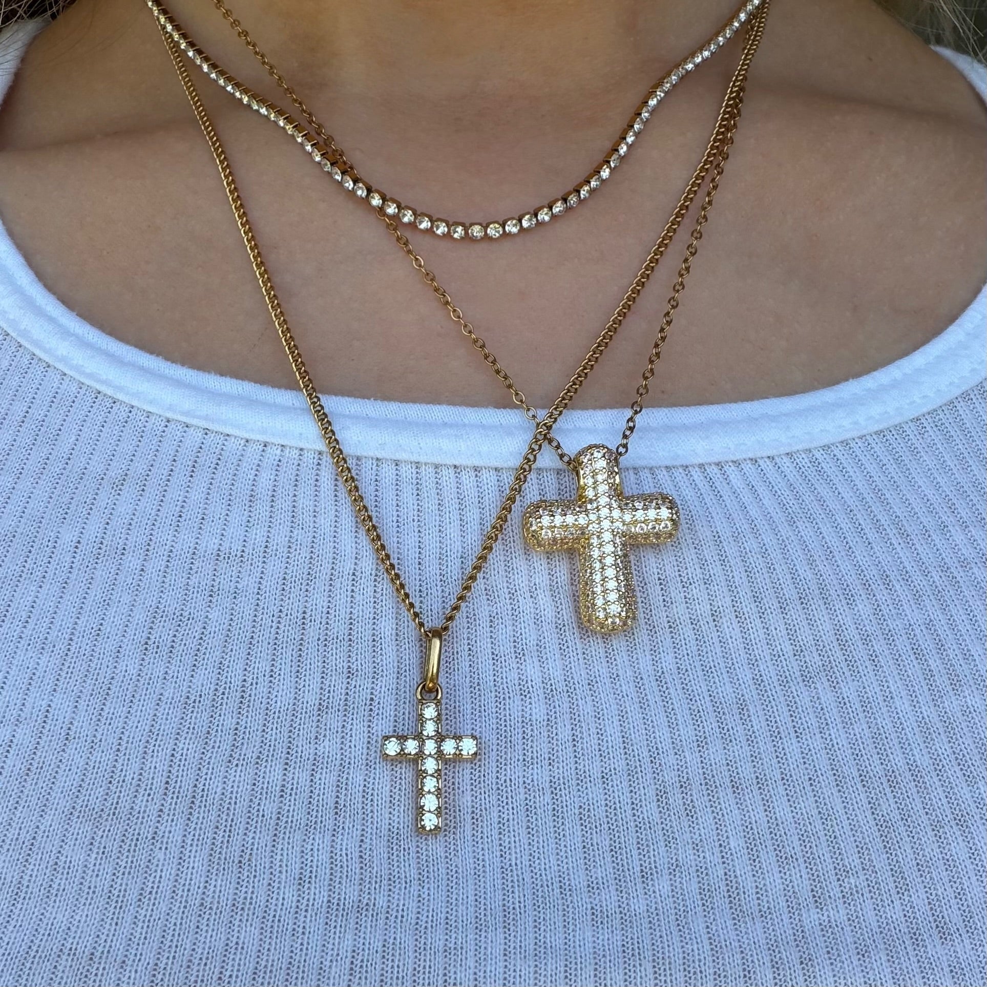 Cross Necklace Meaning &amp; Styles: The Complete Guide