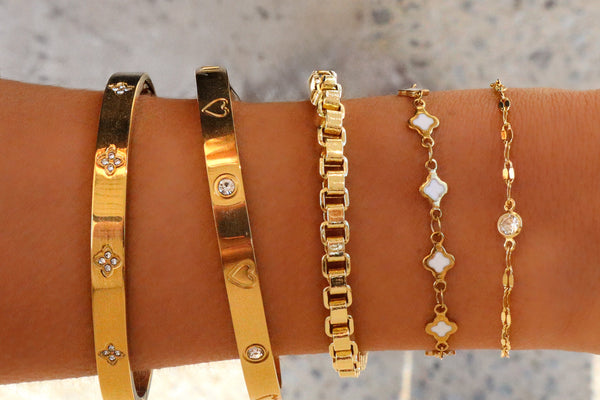 The Complete Guide to Bracelets – Styles, Trends & How to Measure Bracelet Size