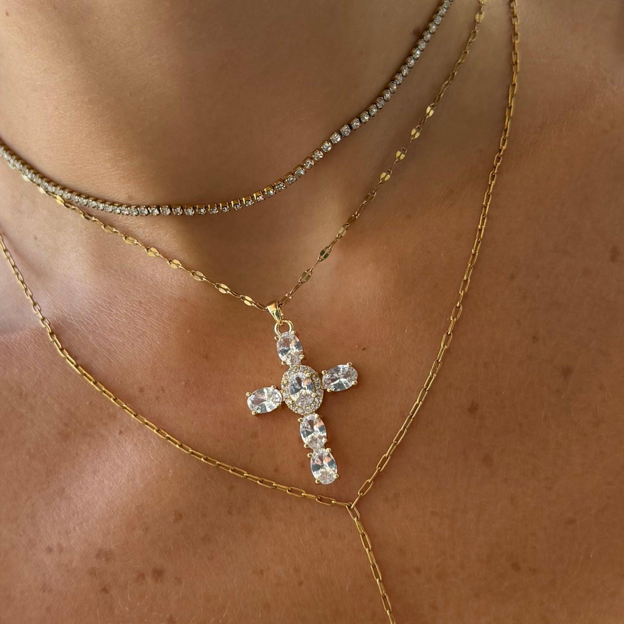 Necklace Length Guide: How to Choose the Right Fit