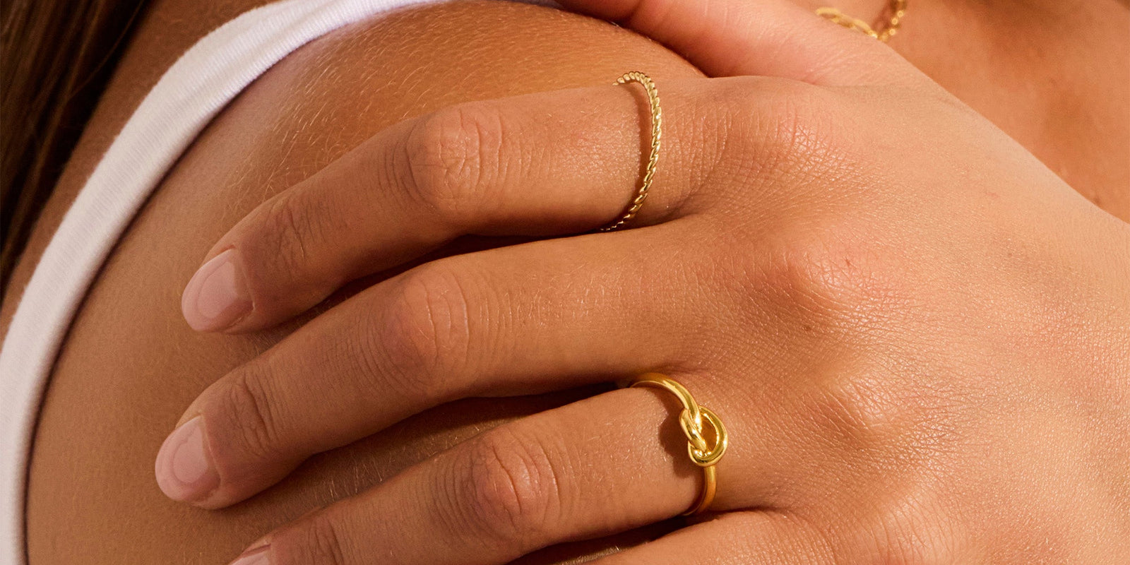 The Ultimate Guide to Buying Gold Rings