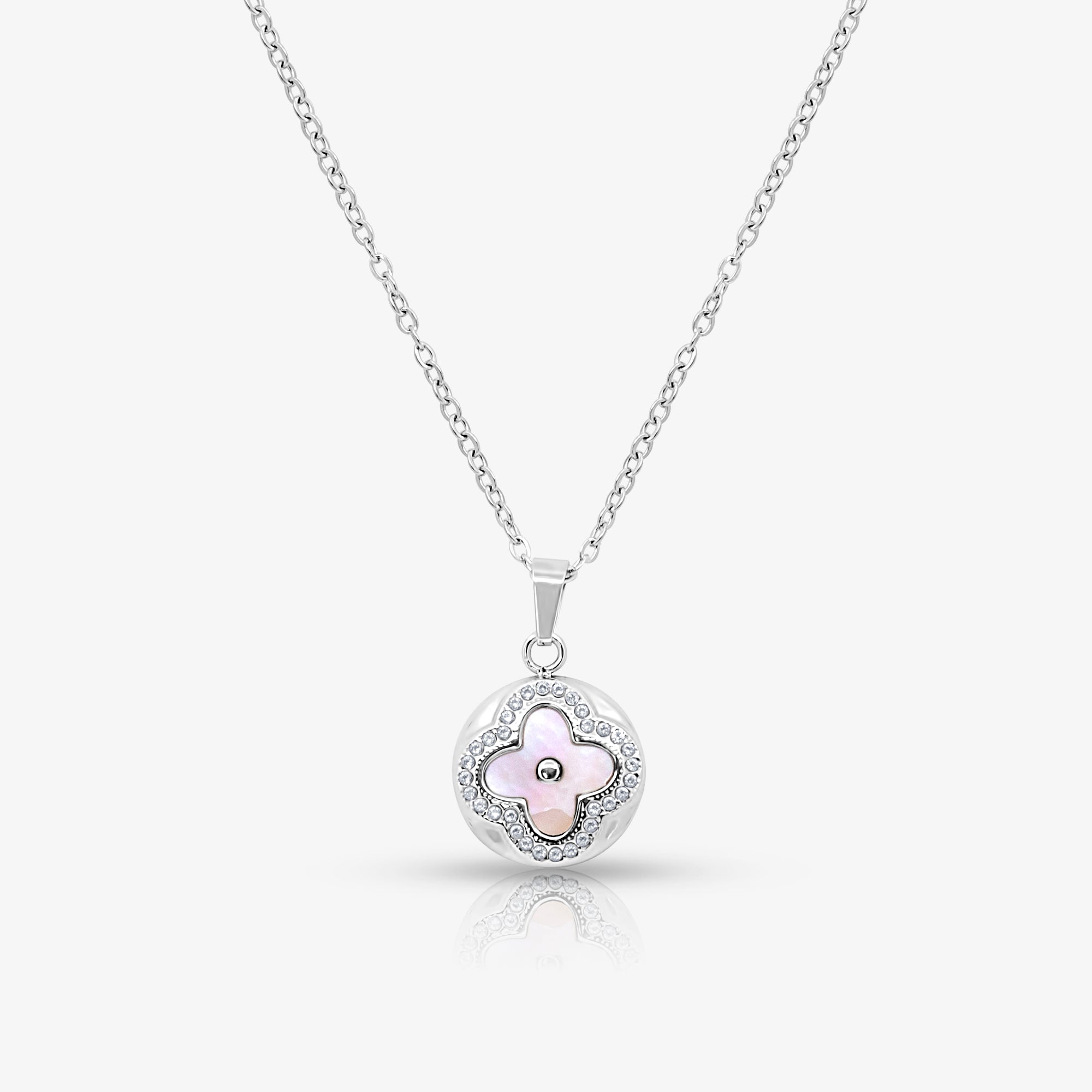 Lucky Petal Necklace - EVRYJEWELS