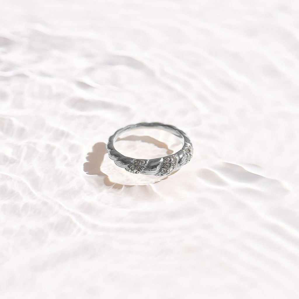 Crystal Twist Dome Ring - EVRYJEWELS