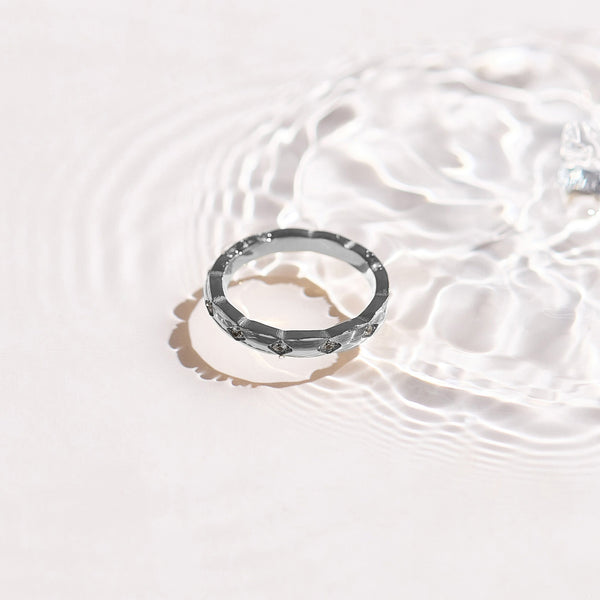 Twist Crystal Inset Ring - EVRYJEWELS