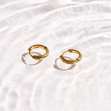 Smooth Curve Hoop Earrings - EVRYJEWELS
