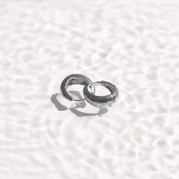 Teardrop Small Curve Hoop Earrings - EVRYJEWELS