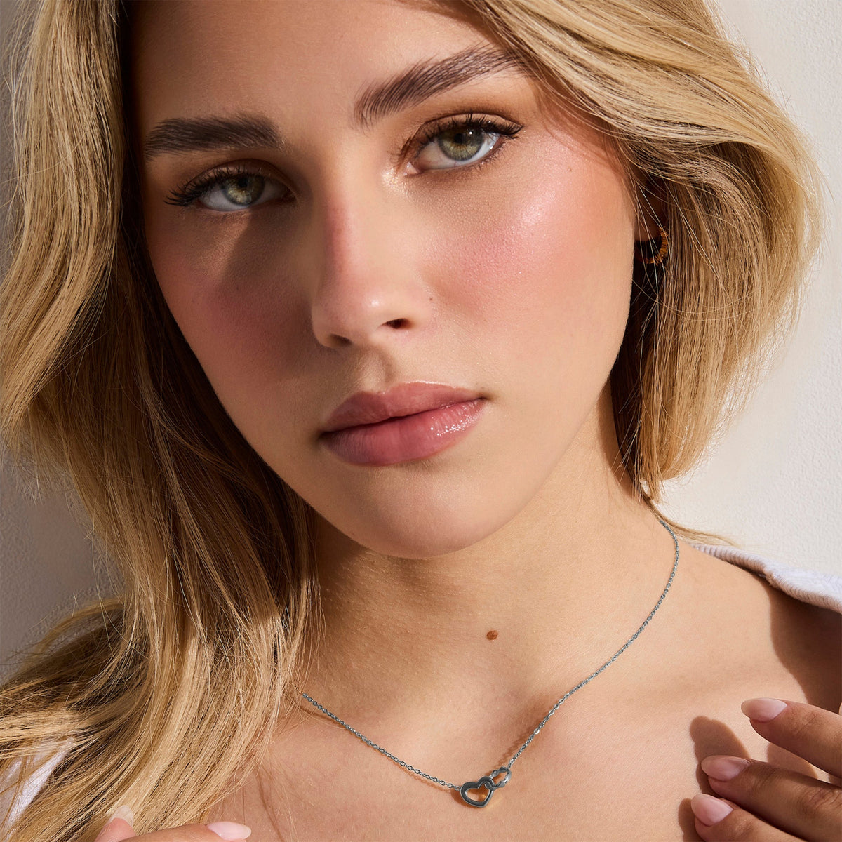 Linked Heart Necklace - EVRYJEWELS