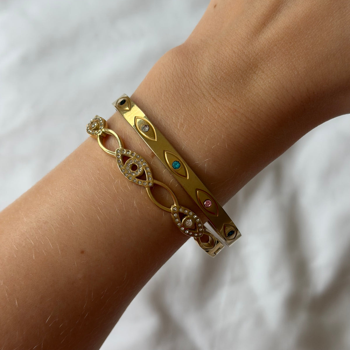 Golden Link Bangle - EVRYJEWELS