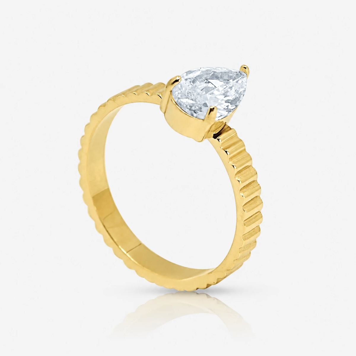 Heartline Ring