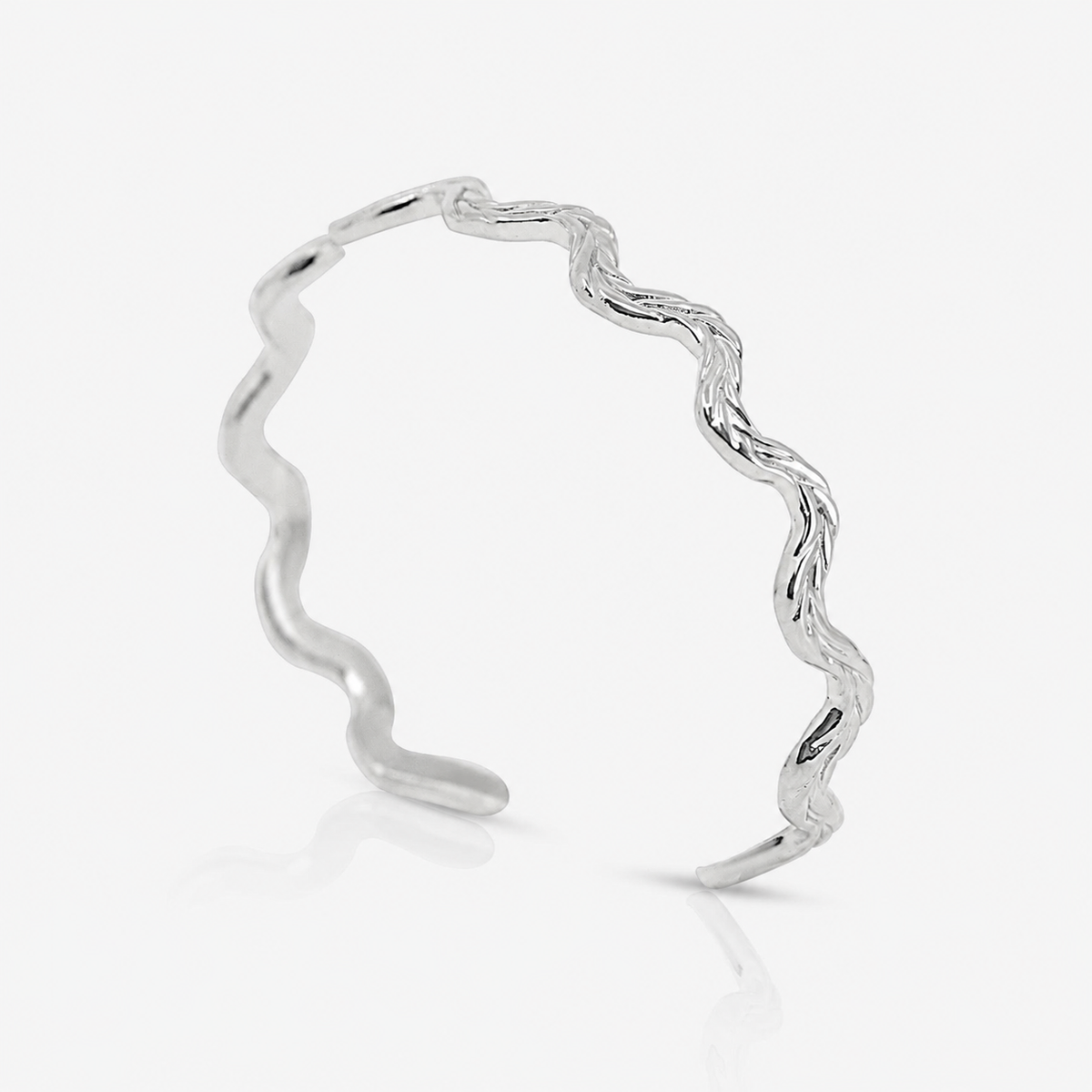 Ripple Glow Bangle – EVRYJEWELS