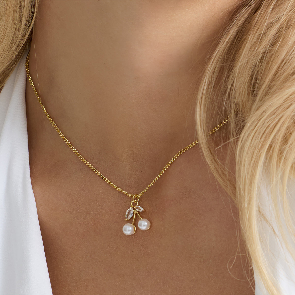 Cherry Kisses Necklace - EVRYJEWELS