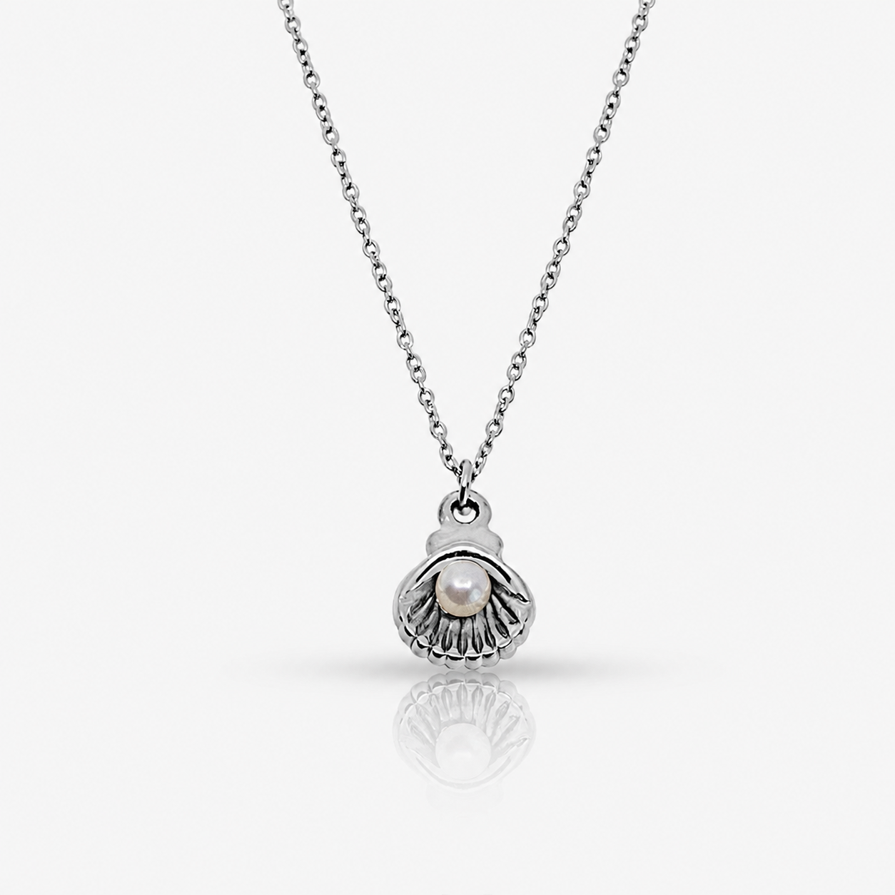Shelly Pearl Necklace - EVRYJEWELS