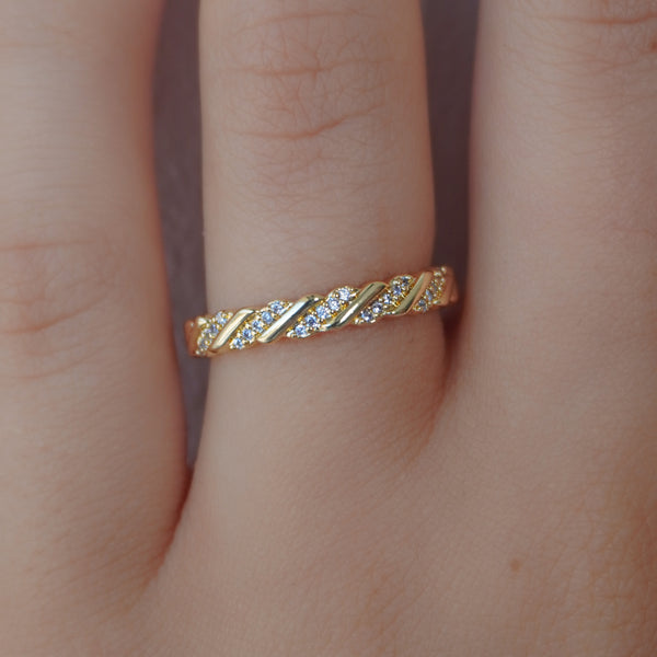 Naya Ring - EVRYJEWELS