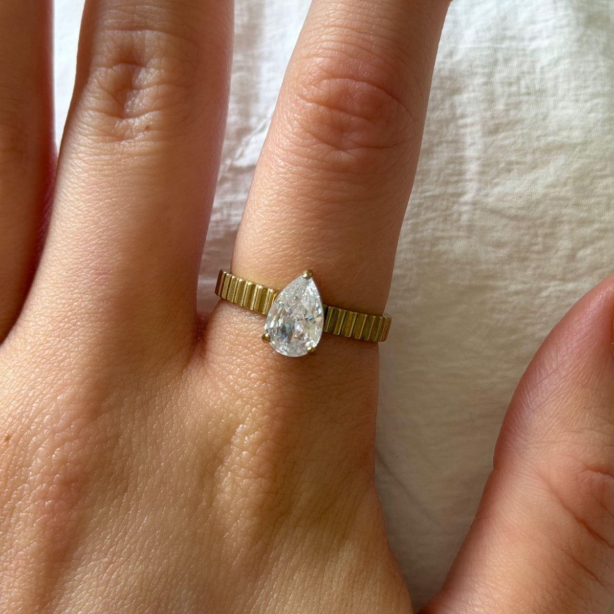 Heartline Ring - EVRYJEWELS
