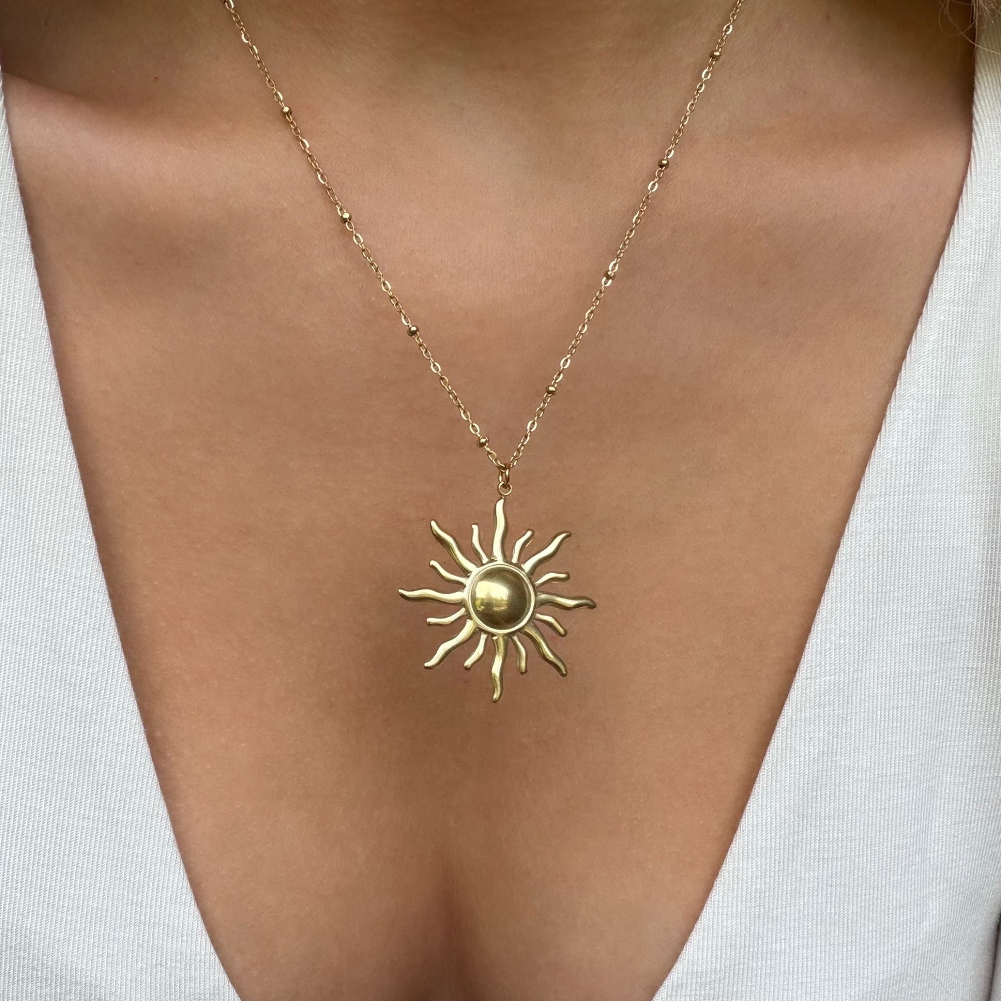 Sun Burst Necklace - EVRYJEWELS