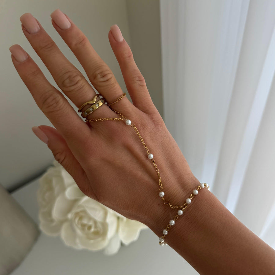 Daphne Hand Chain - EVRYJEWELS