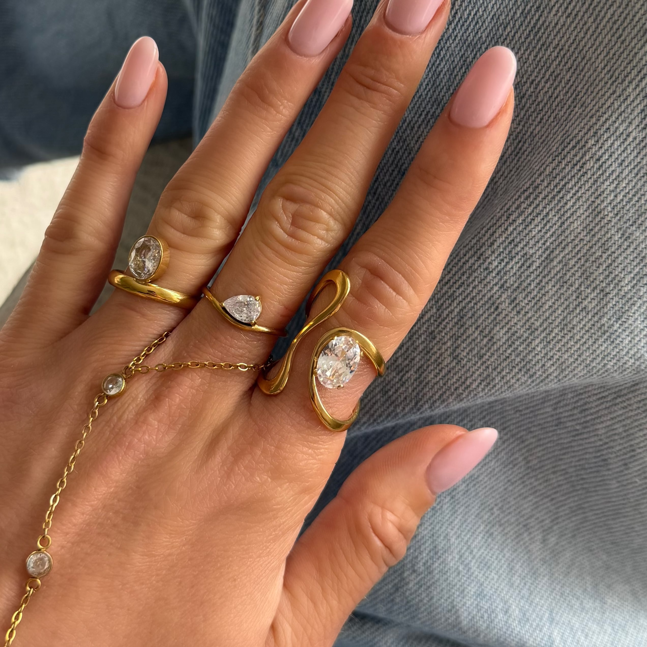 Avaline Ring - EVRYJEWELS