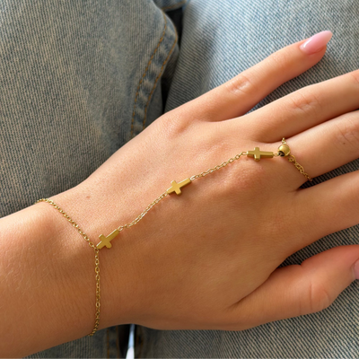 Heaven Sent Hand Chain - EVRYJEWELS