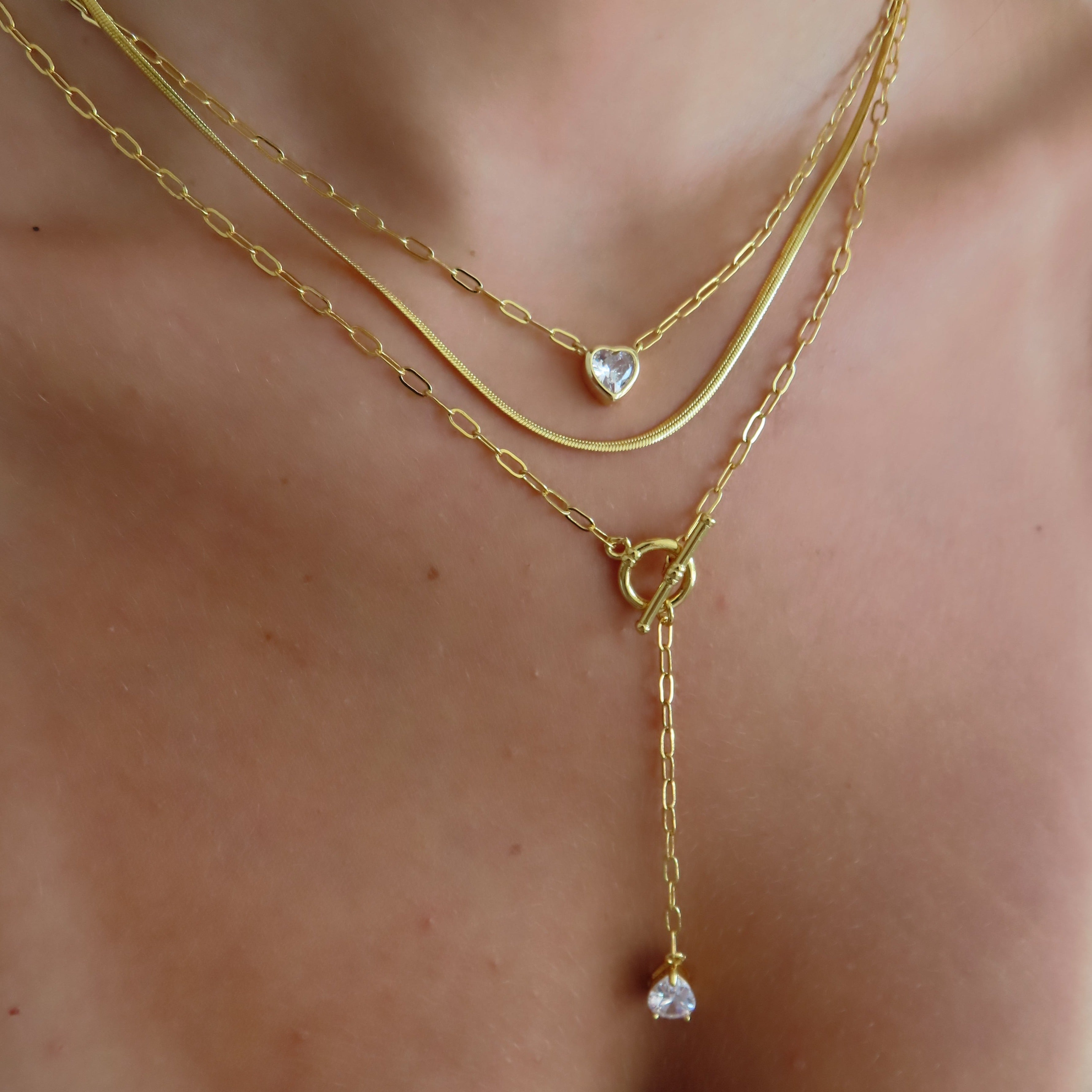 Heart in Chains Necklace - EVRYJEWELS