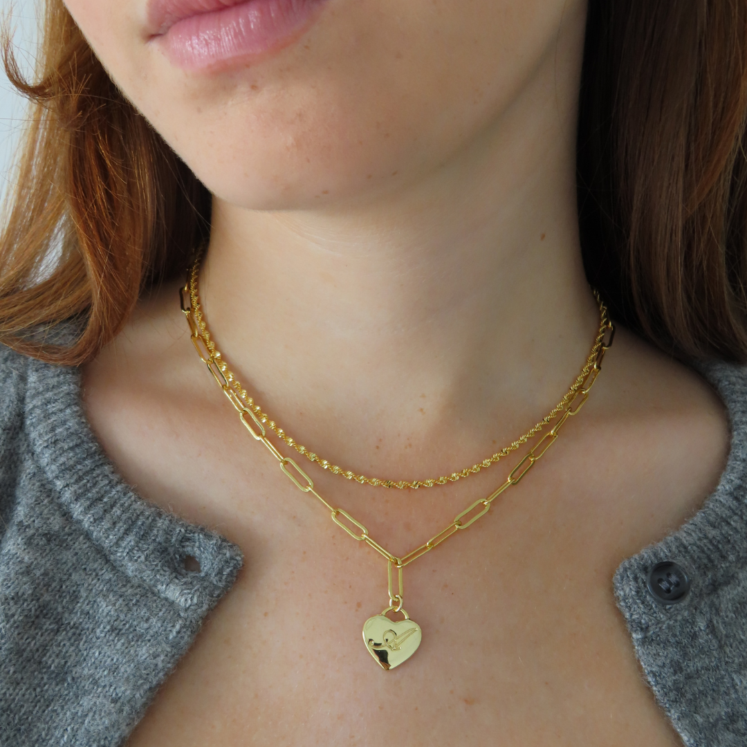 Hold Me Close Necklace - EVRYJEWELS