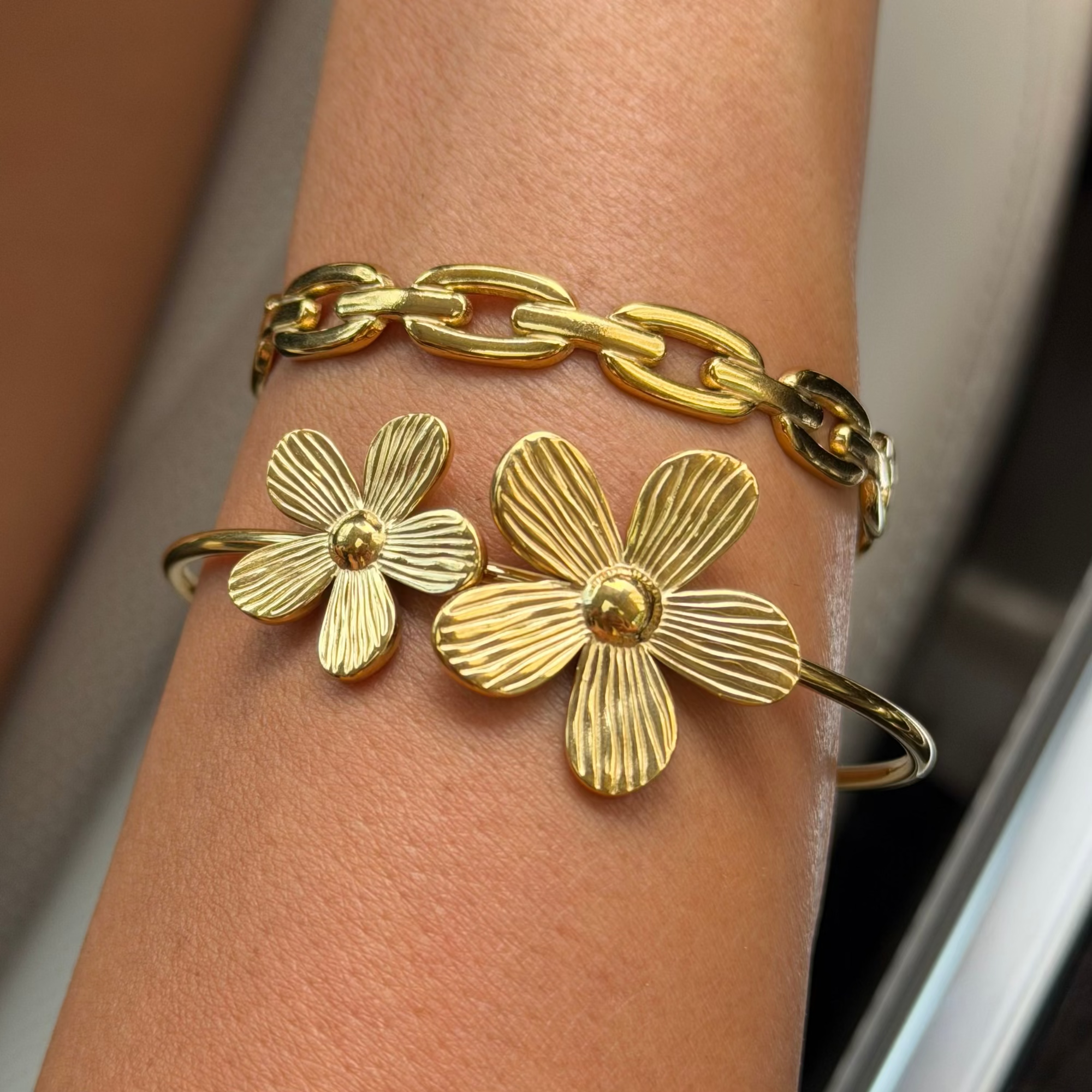 Linked Chain Bangle - EVRYJEWELS
