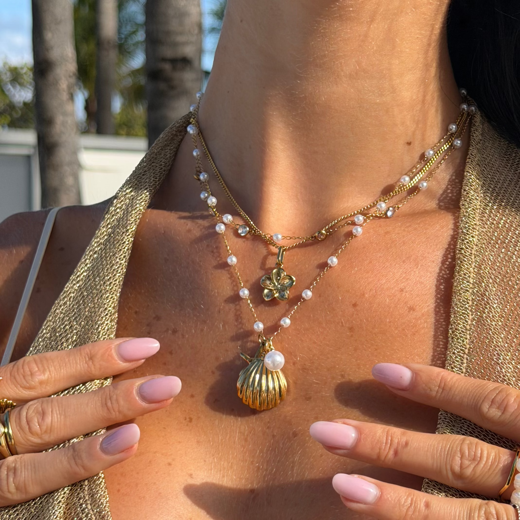 Hibiscus Necklace - EVRYJEWELS