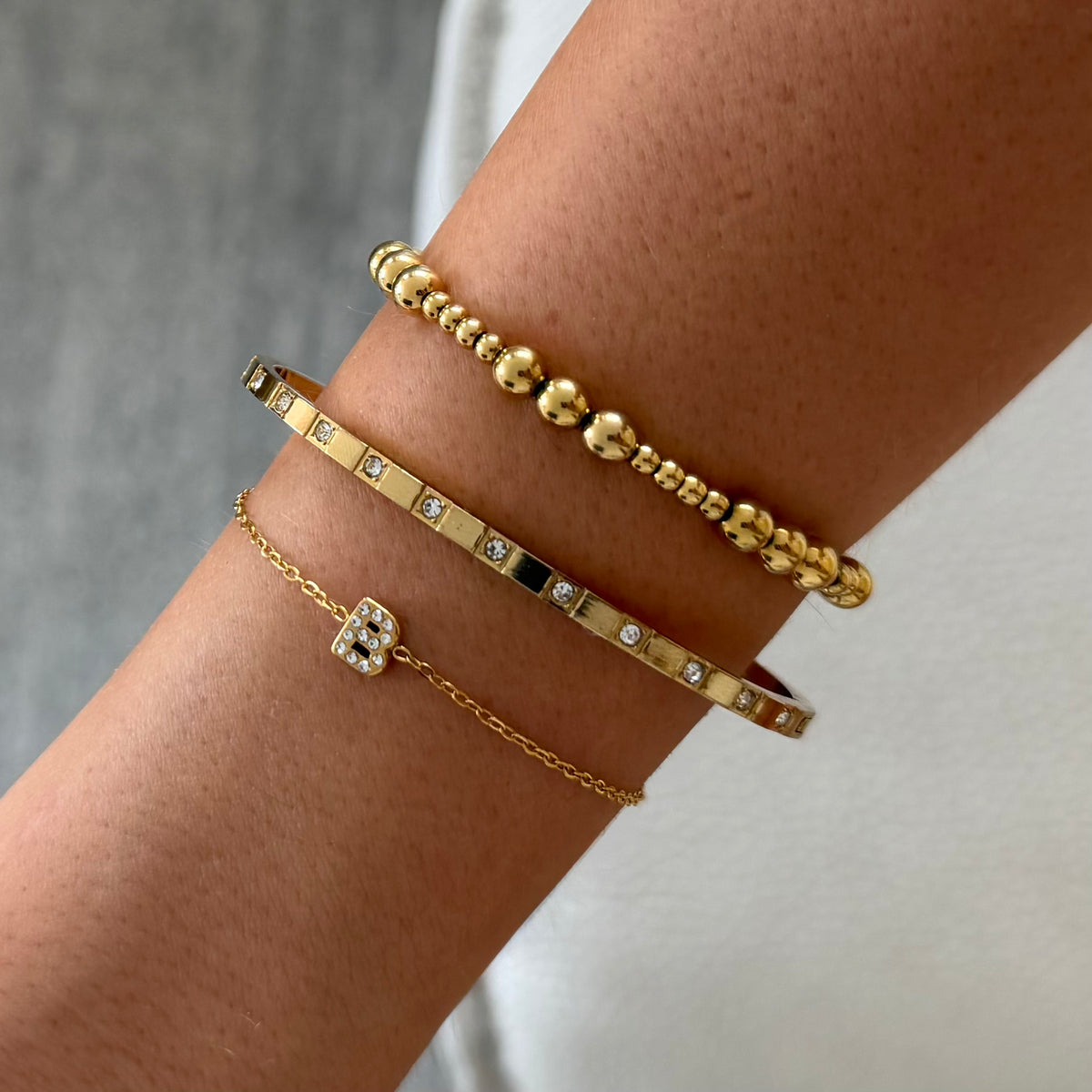 Halo Click Bangle - EVRYJEWELS