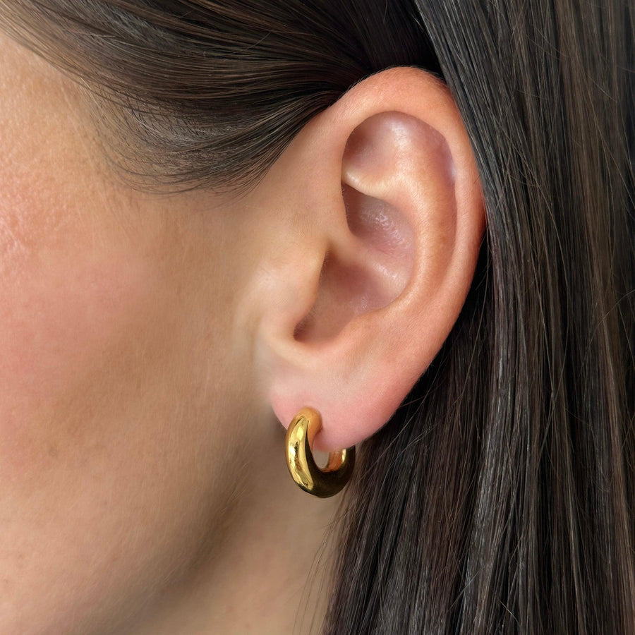 Chunky Curved Hoop Earrings - EVRYJEWELS