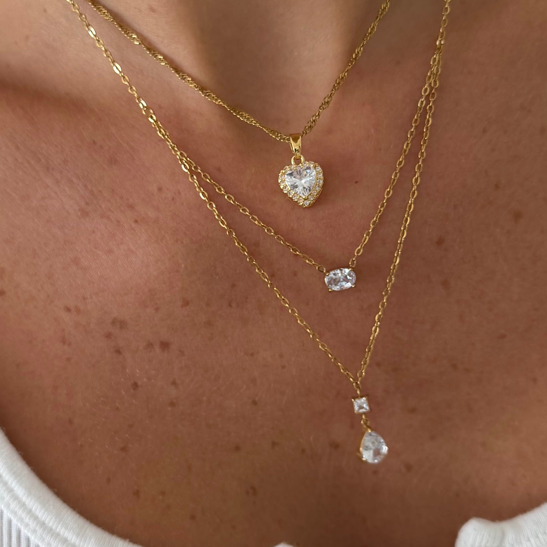 Glow Baby Necklace - EVRYJEWELS