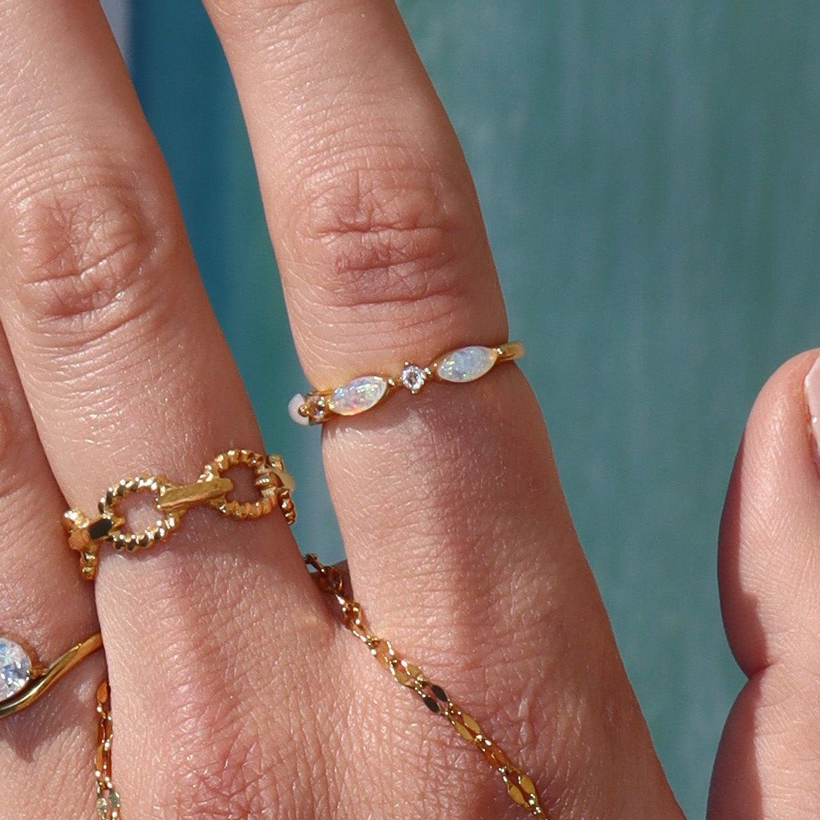 Fairylight Ring - EVRYJEWELS