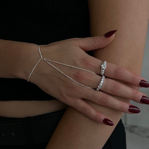 Viral Hand Chains: Anti Tarnish Waterproof - EVRYJEWELS