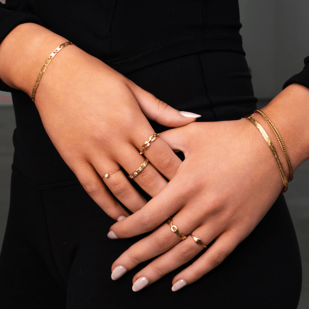 Posey Ring - EVRYJEWELS