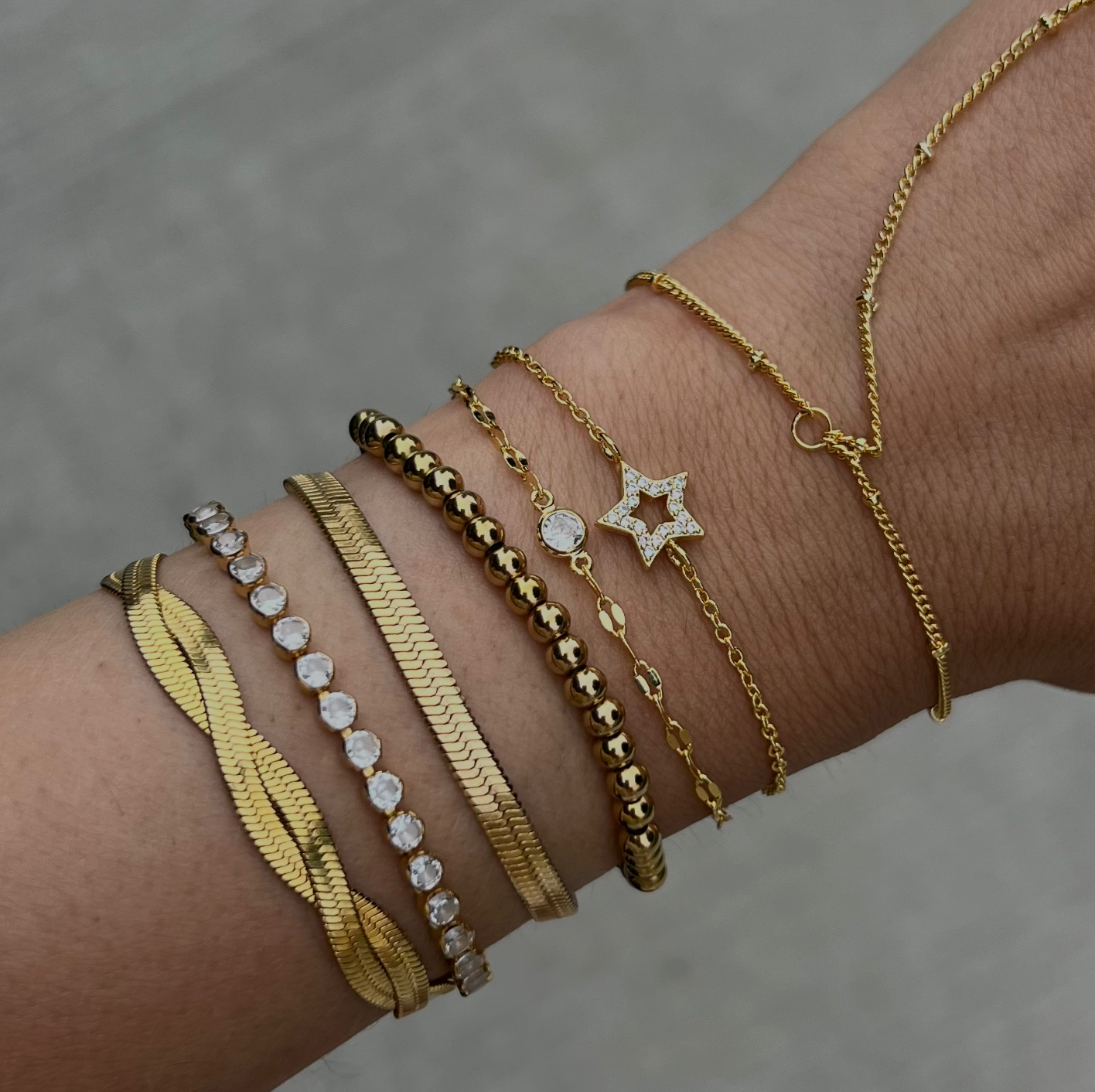 Gold Bracelet | bracelet Design for girls | 22 ct Gold Bracelet #2023  #bridal #bracelet - YouTube
