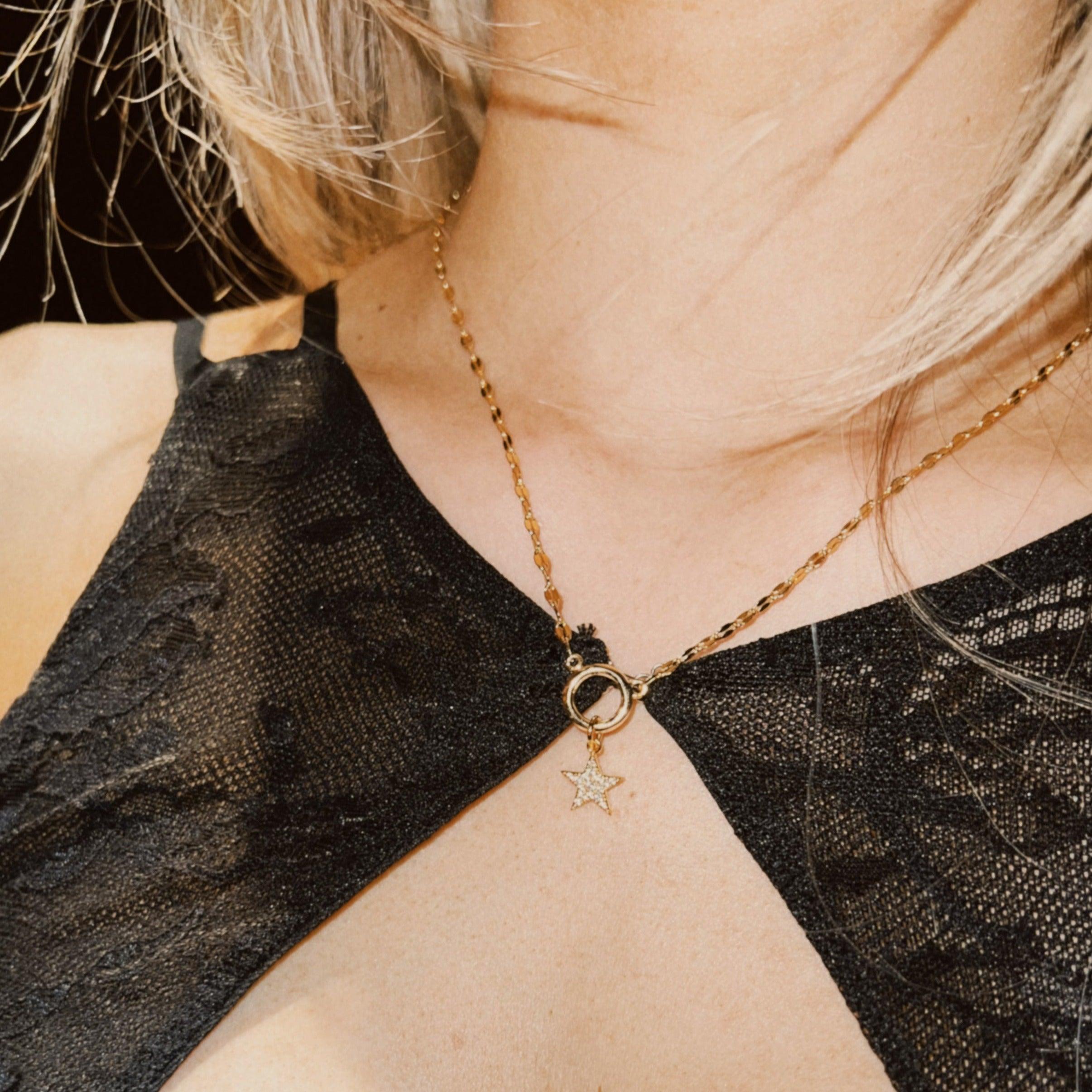 She's a Star Necklace - EVRYJEWELS