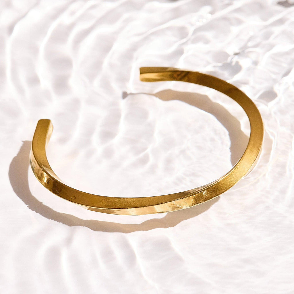That's So Twisted Bangle - EVRYJEWELS