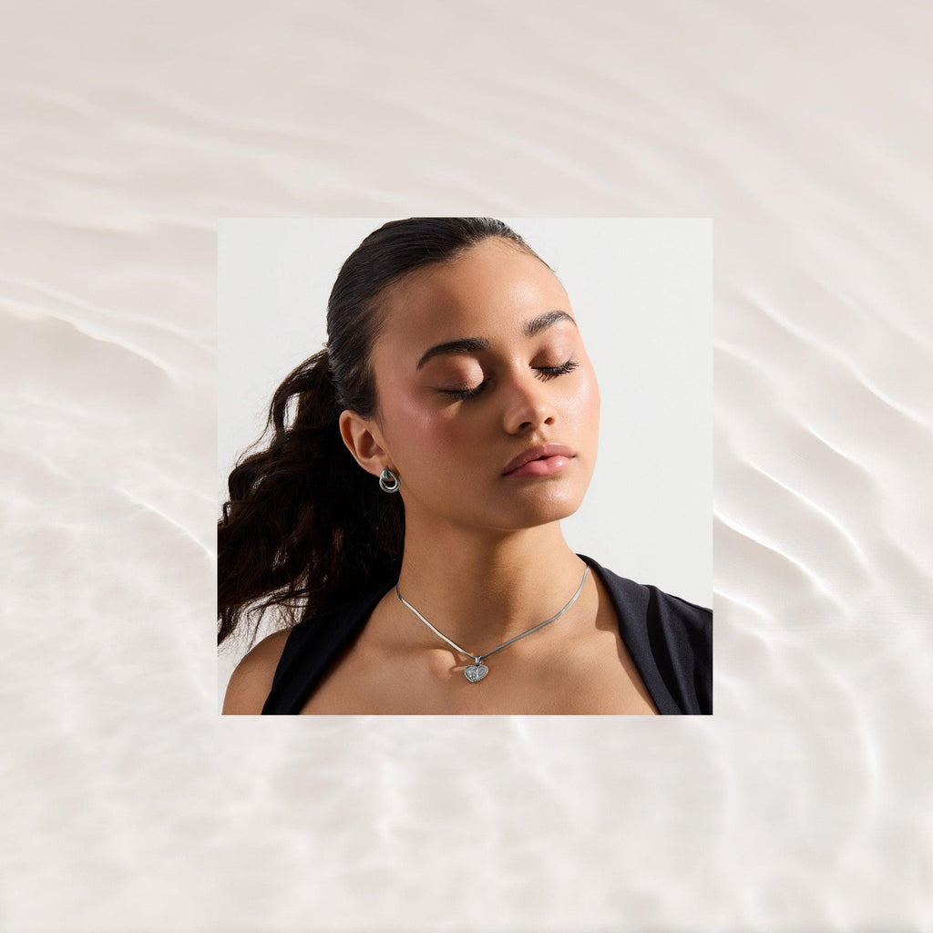 Touched by Angels Necklace - EVRYJEWELS