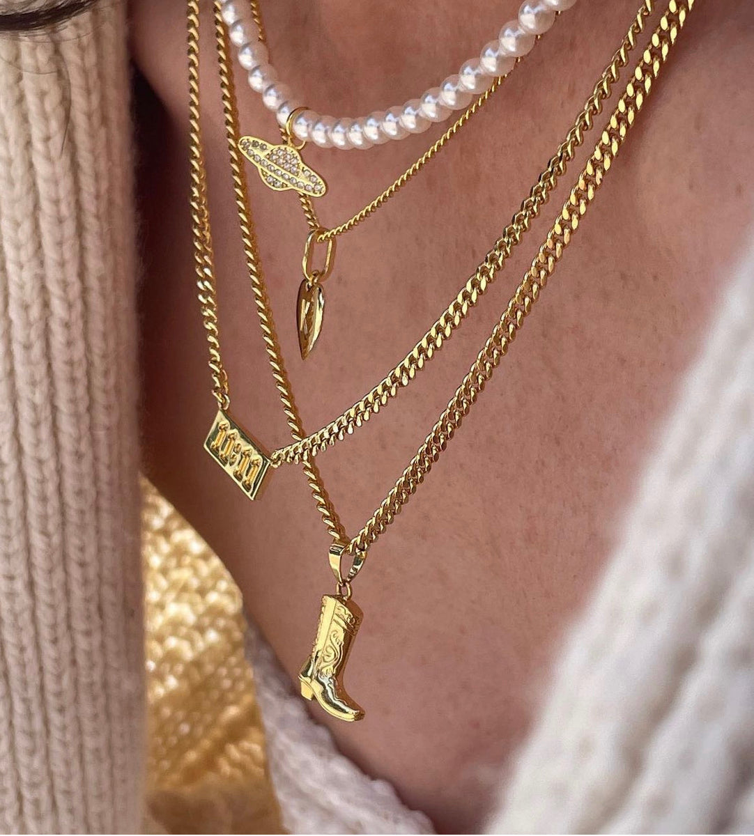 Western Wednesday Necklace – EVRYJEWELS