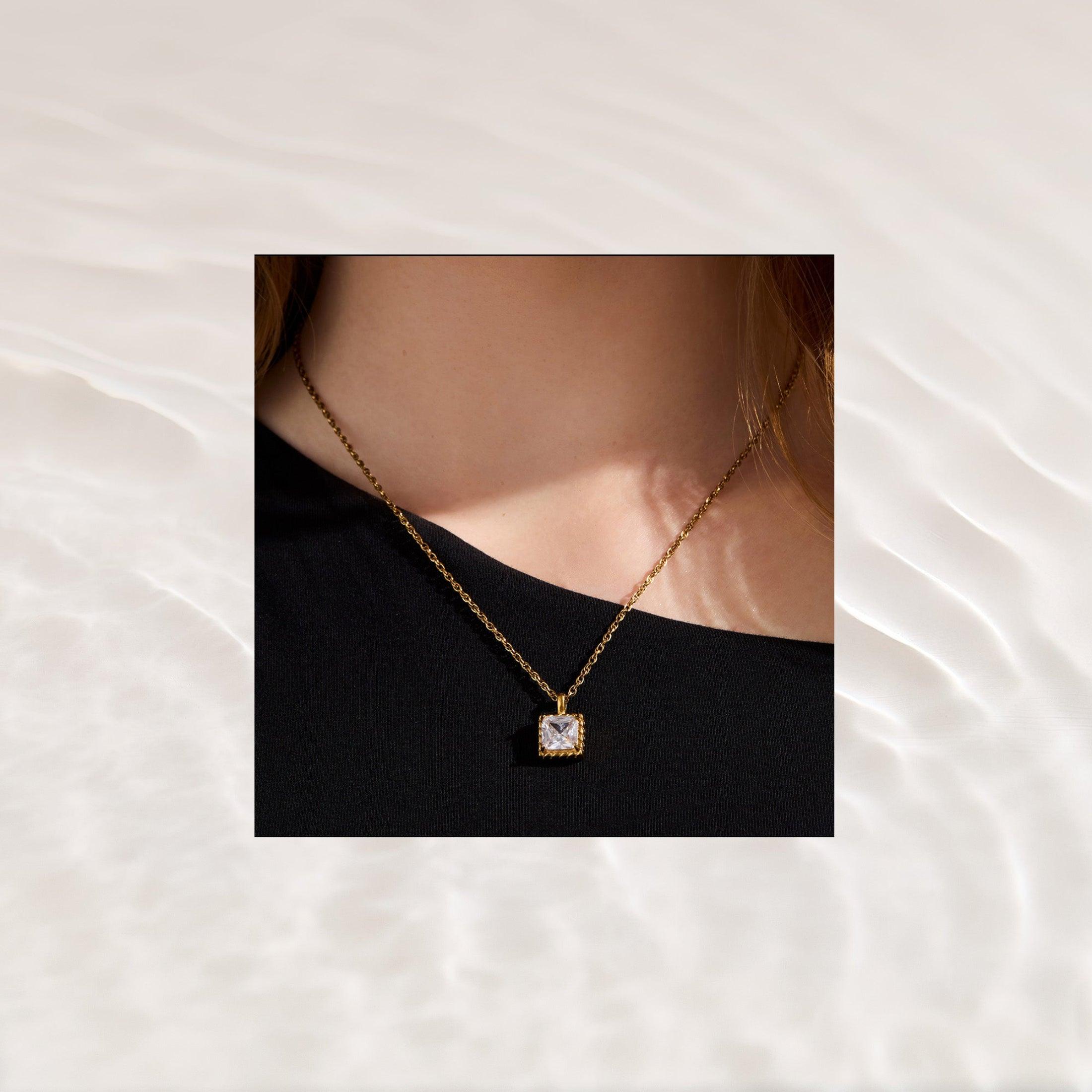 Classy Necklace - EVRYJEWELS