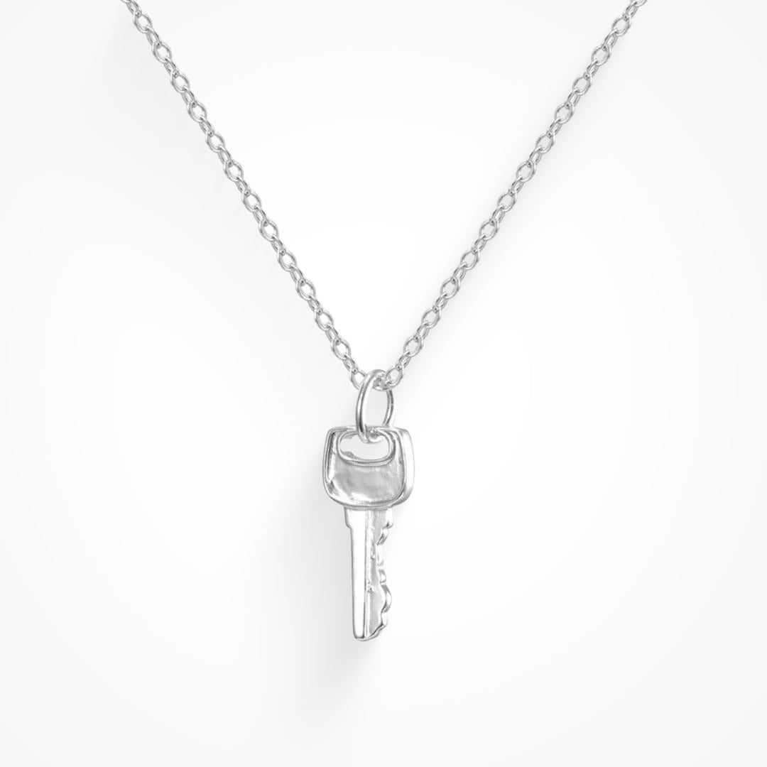 Key To My Heart Lock and Key Charms on Round Pendant Necklace in Gold –  DOTOLY