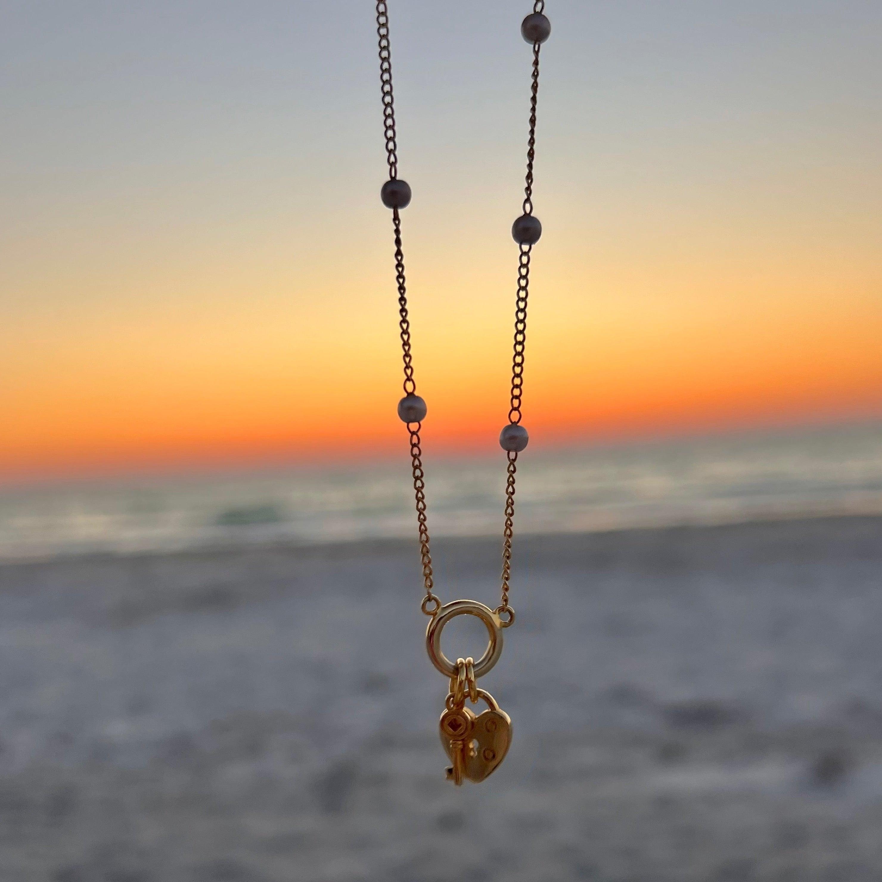 Love Locked Necklace - EVRYJEWELS
