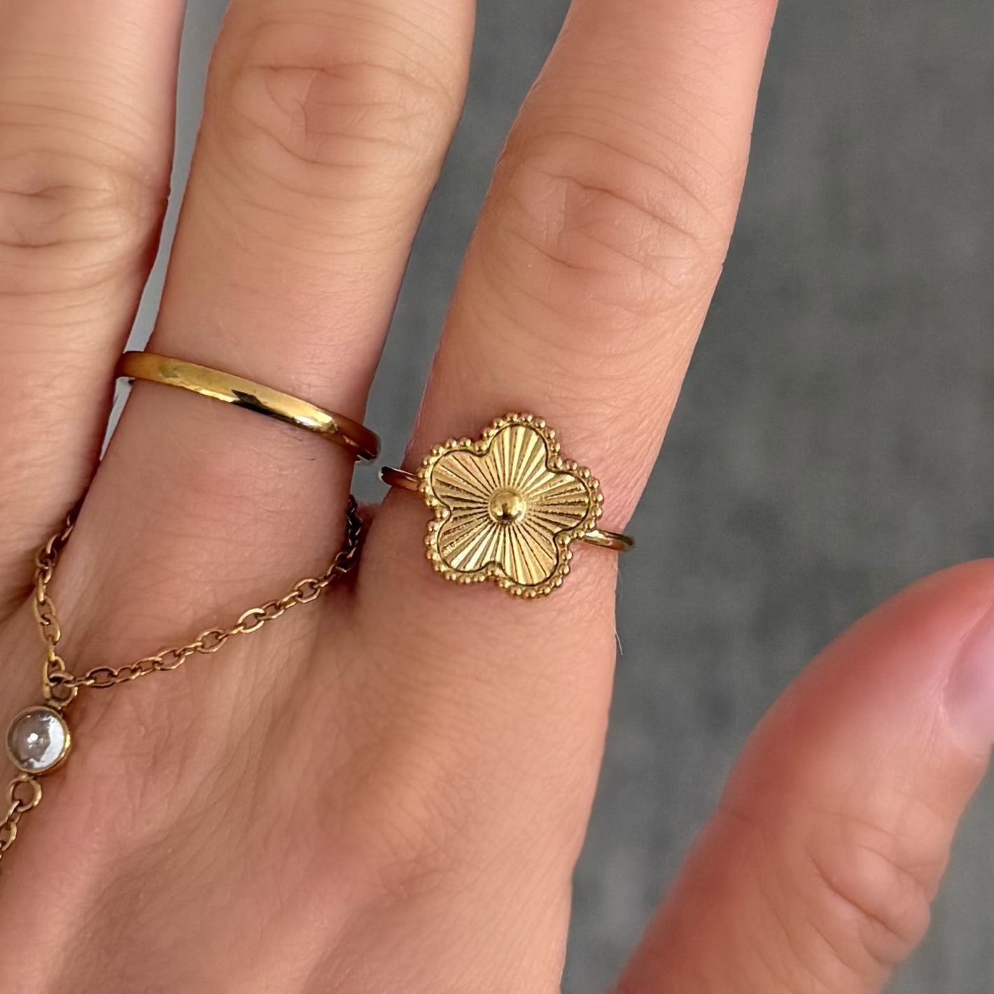 Lucky Bloom Ring - EVRYJEWELS