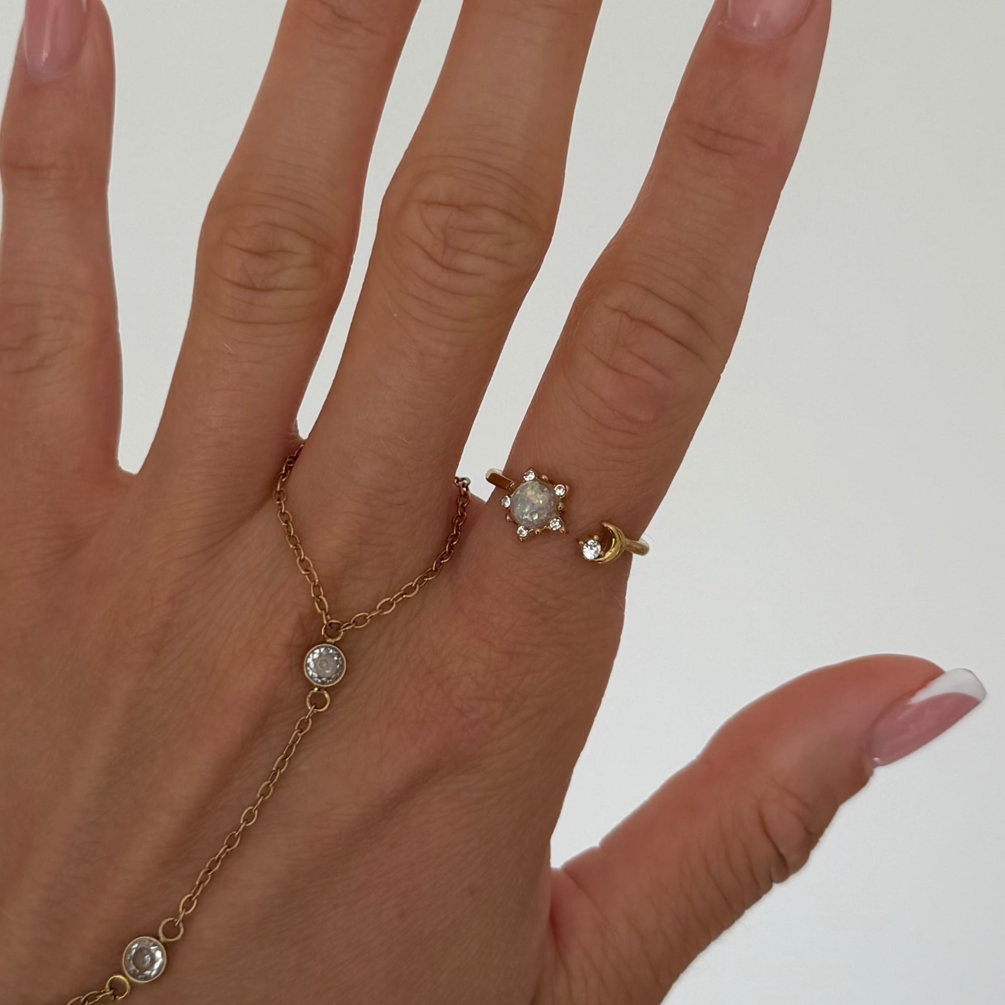 Moonkiss Ring - EVRYJEWELS