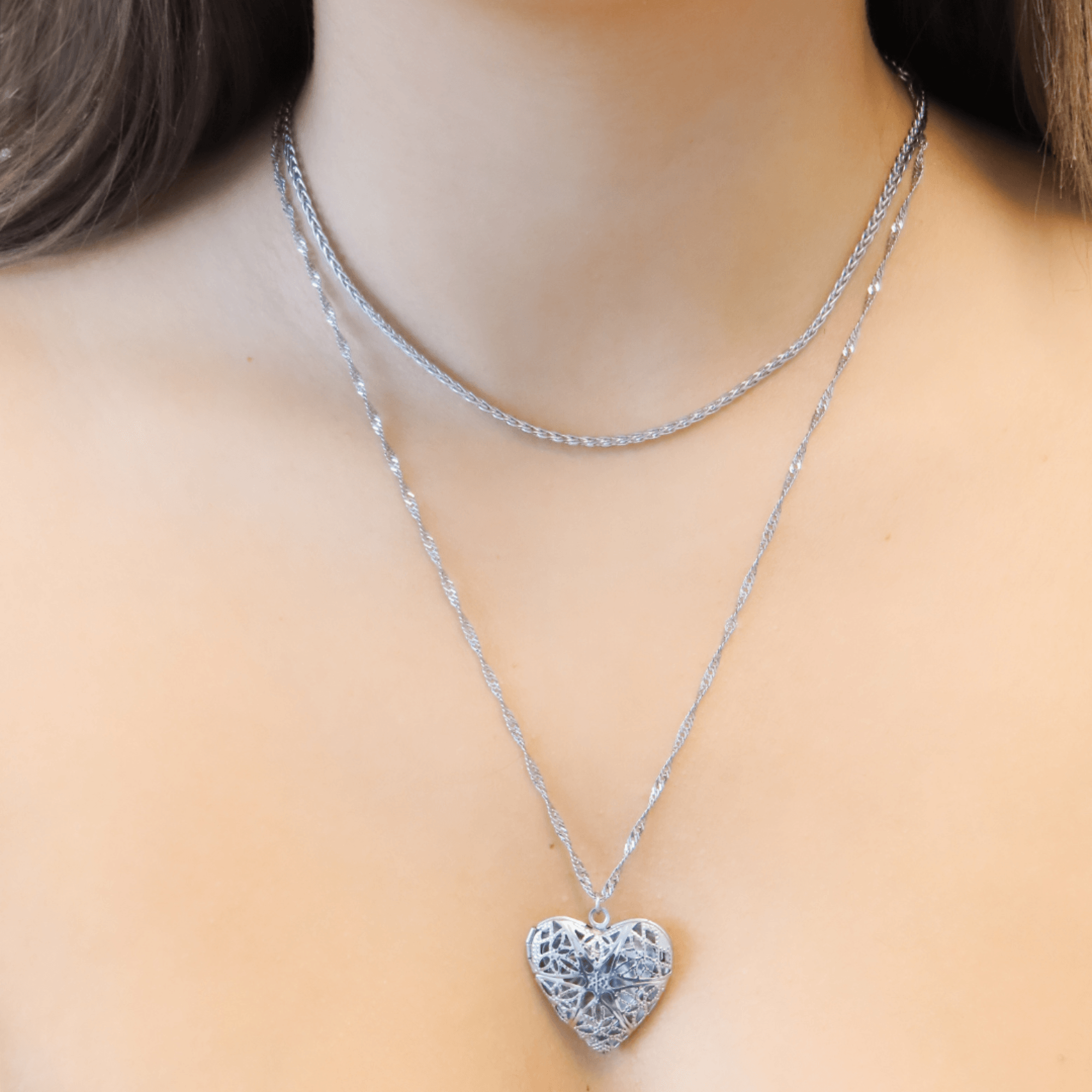 Vintage Locket Necklace - EVRYJEWELS